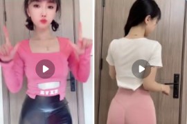 快手 小苏苏超乖 翘臀诱惑  1V1 湿身诱惑 新增7V