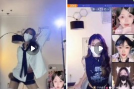 抖音 仔仔戒涩  直播大尺度擦边骚舞