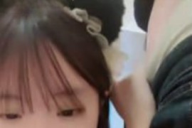 虎牙  初夏柚子 重磅福利 魔鬼身材  找了两个男的玩3P 正点